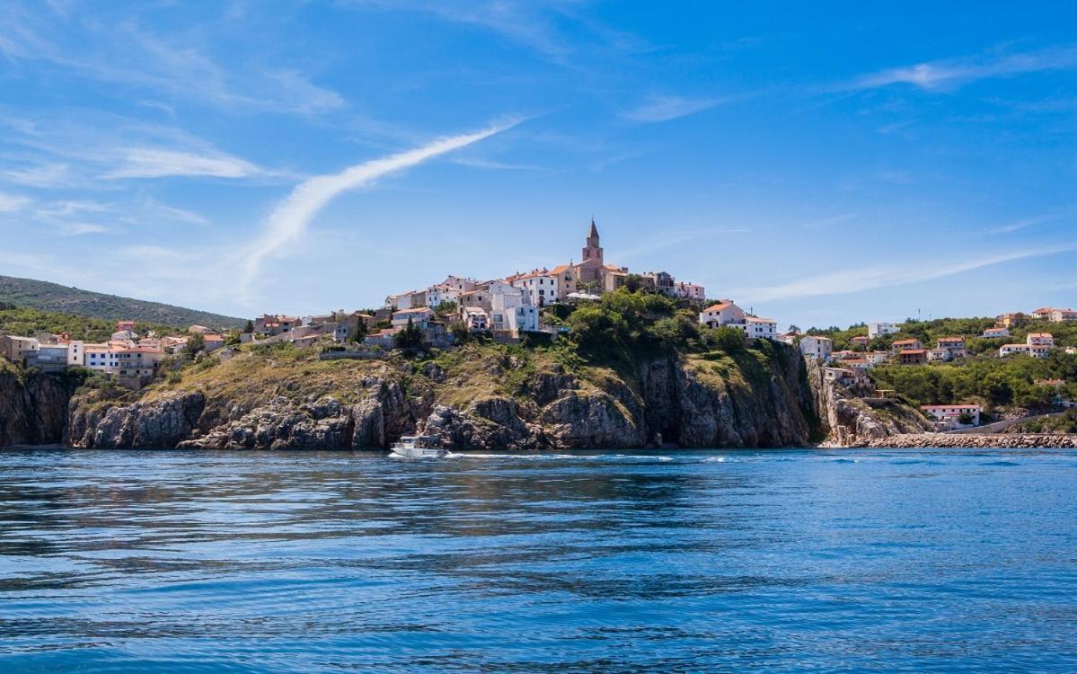 Apartment Arte Vrbnik Zewnętrze zdjęcie